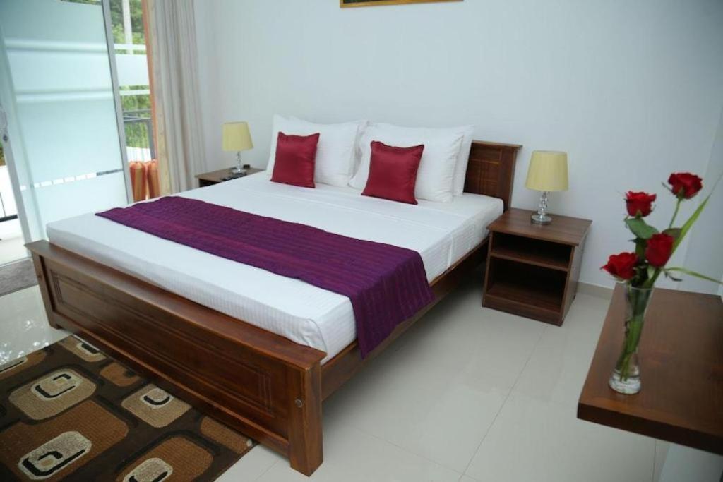 Nelinsa Residence Kandy Kültér fotó