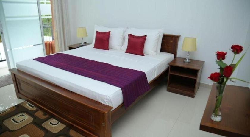 Nelinsa Residence Kandy Kültér fotó