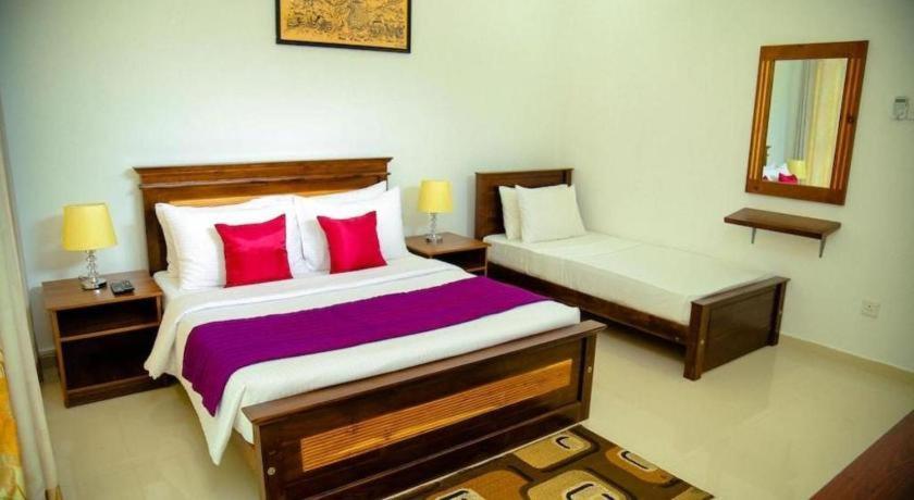 Nelinsa Residence Kandy Kültér fotó