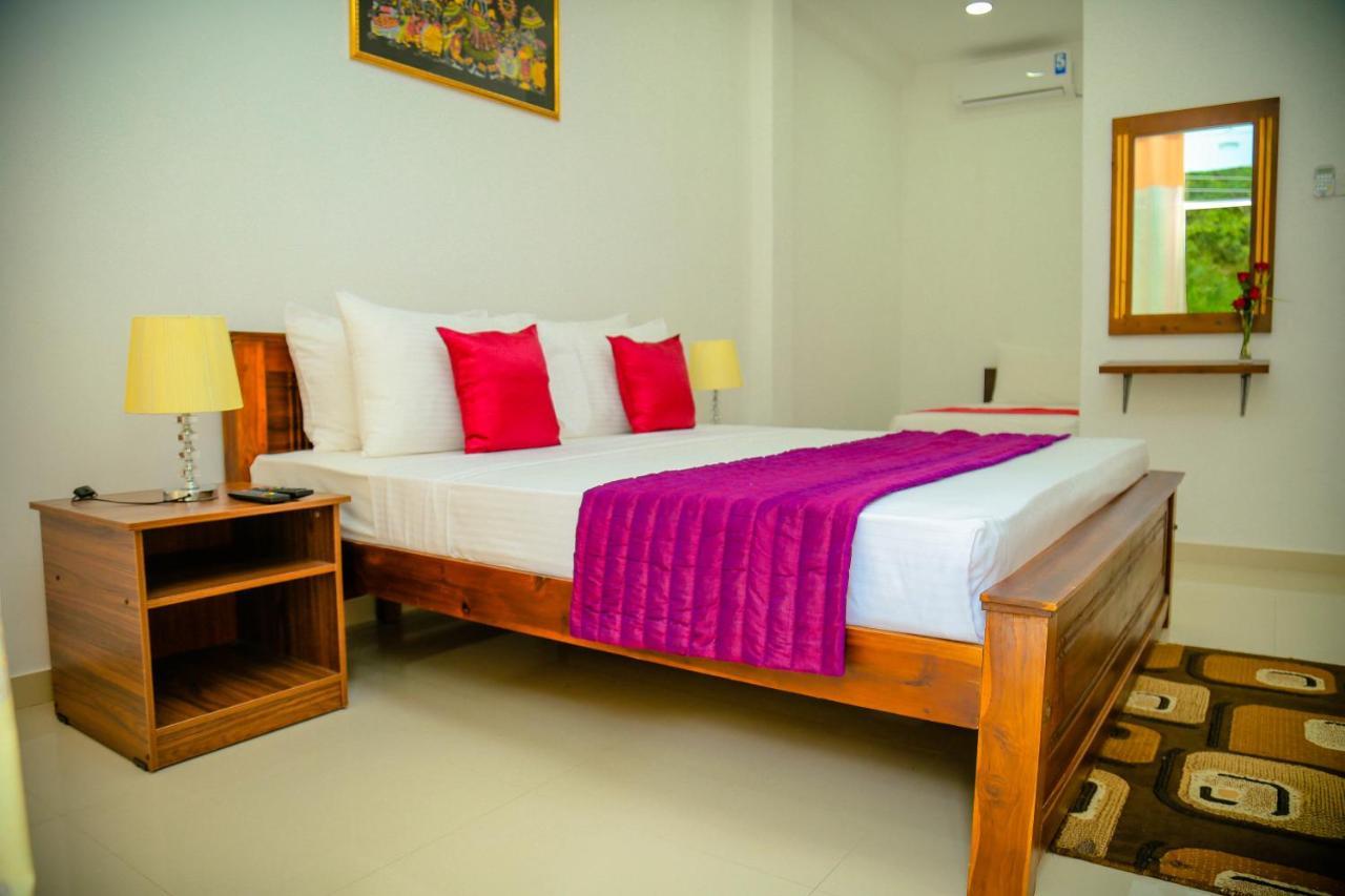 Nelinsa Residence Kandy Kültér fotó